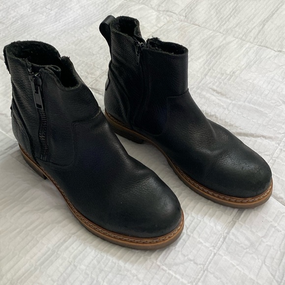 Bull Boxer Shoes - Bull boxer bayley black leather ankle boots 39
